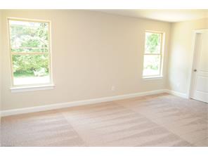 1801 Castlegate Ct, High Point, NC 27265 photo 14