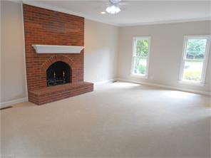 3835 Edgewater St, High Point, NC 27265 photo 5