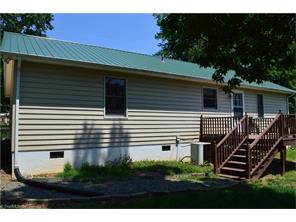 23 Lanning Dr, Denton, NC 27239 photo 4
