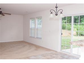 201 Pilot Bluff Dr, King, NC 27021 photo 5