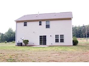 201 Pilot Bluff Dr, King, NC 27021 photo 17