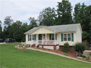 1075 Laurel Crest Rd, King, NC 27021 photo 3
