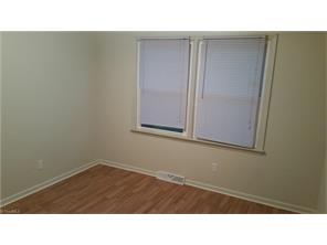 3218 Loftyview Dr, High Point, NC 27260 photo 6