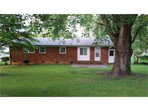 3218 Loftyview Dr, High Point, NC 27260 photo 9