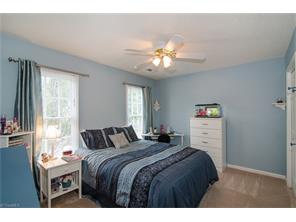 3232 Sparrowhawk Dr, High Point, NC 27265 photo 17