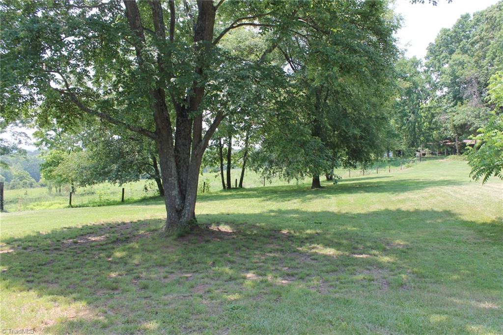 1039 Powell Bridge Rd, Harmony, NC 28634 photo 15