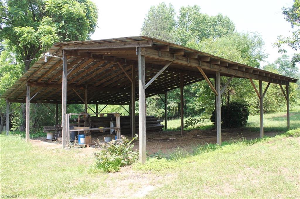 1039 Powell Bridge Rd, Harmony, NC 28634 photo 24