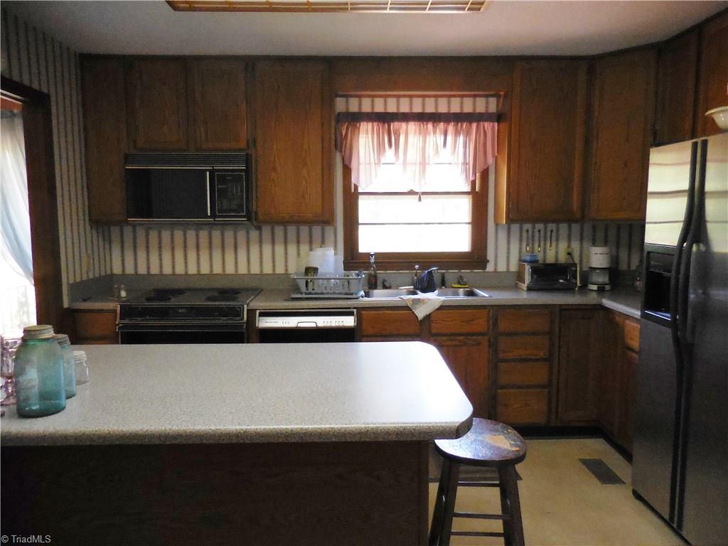 4816 Macon Dr, Archdale, NC 27263 photo 7