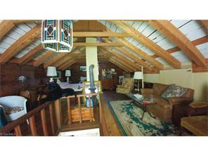 45 Chateau Ln, Fancy Gap, VA 24328 photo 8