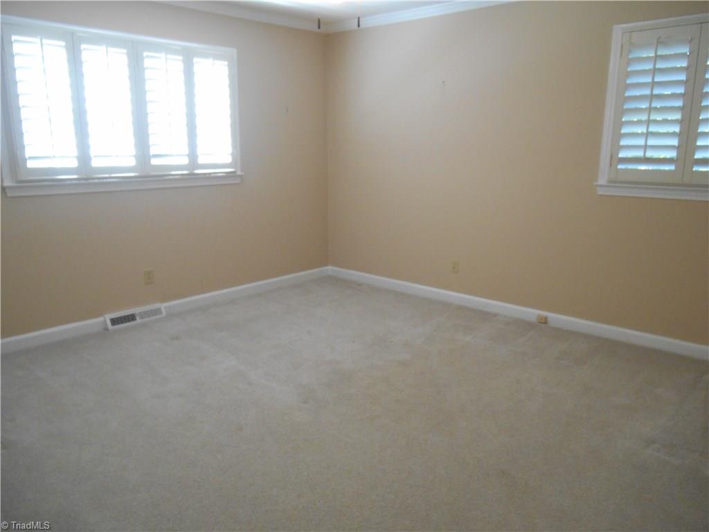 504 Eldora Rd, Ararat, NC 27007 photo 10