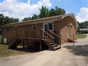 3855 Azalea Ln, Trinity, NC 27370 photo 4