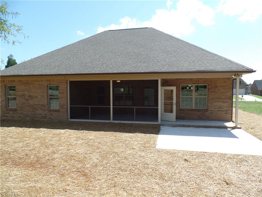 109 Solitaire Dr, Trinity, NC 27370 photo 29