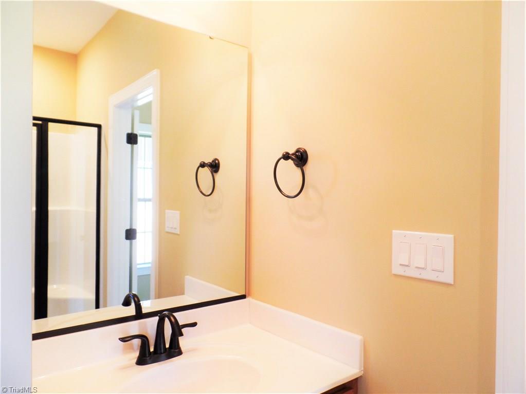 109 Solitaire Dr, Trinity, NC 27370 photo 18
