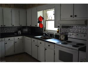 156 Parkview Cir, Pinnacle, NC 27043 photo 7