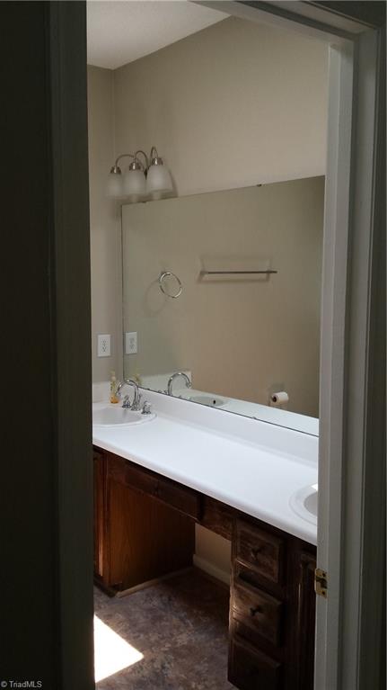 3712 Sutton Way, High Point, NC 27265 photo 12