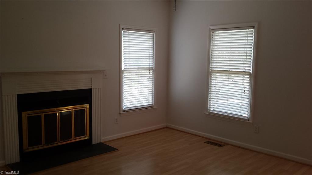 3712 Sutton Way, High Point, NC 27265 photo 4