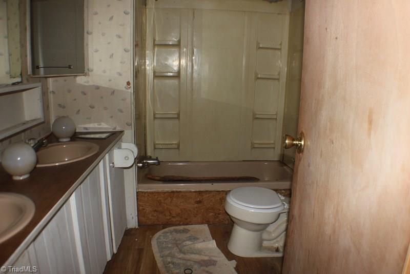 5453 Haystack Rd, Dobson, NC 27017 photo 10