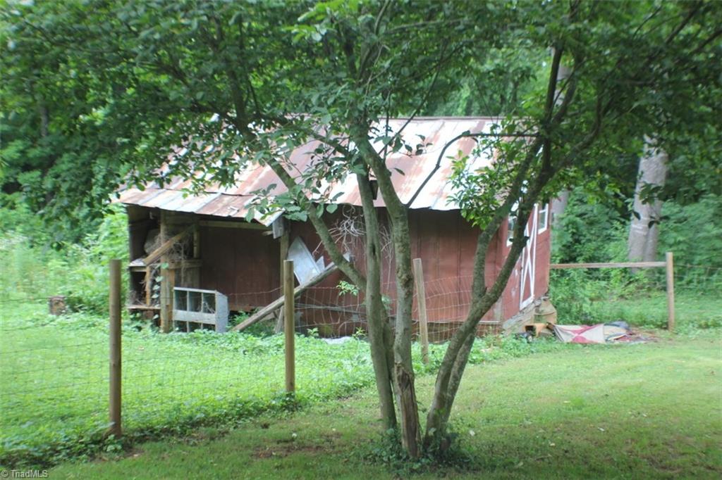5453 Haystack Rd, Dobson, NC 27017 photo 22