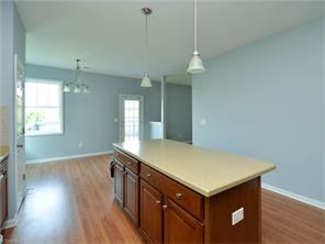 4617 Freestone St, High Point, NC 27265 photo 6