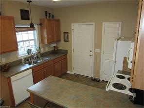 1132 Wesson Ct, High Point, NC 27265 photo 10