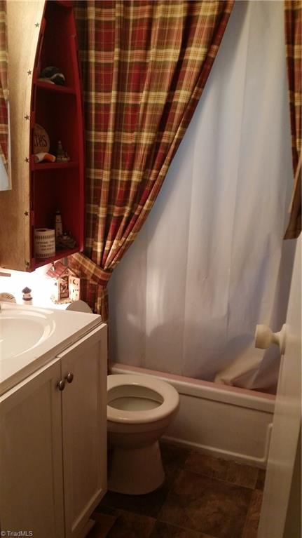 3349 Old 52 Rd, Pinnacle, NC 27043 photo 15
