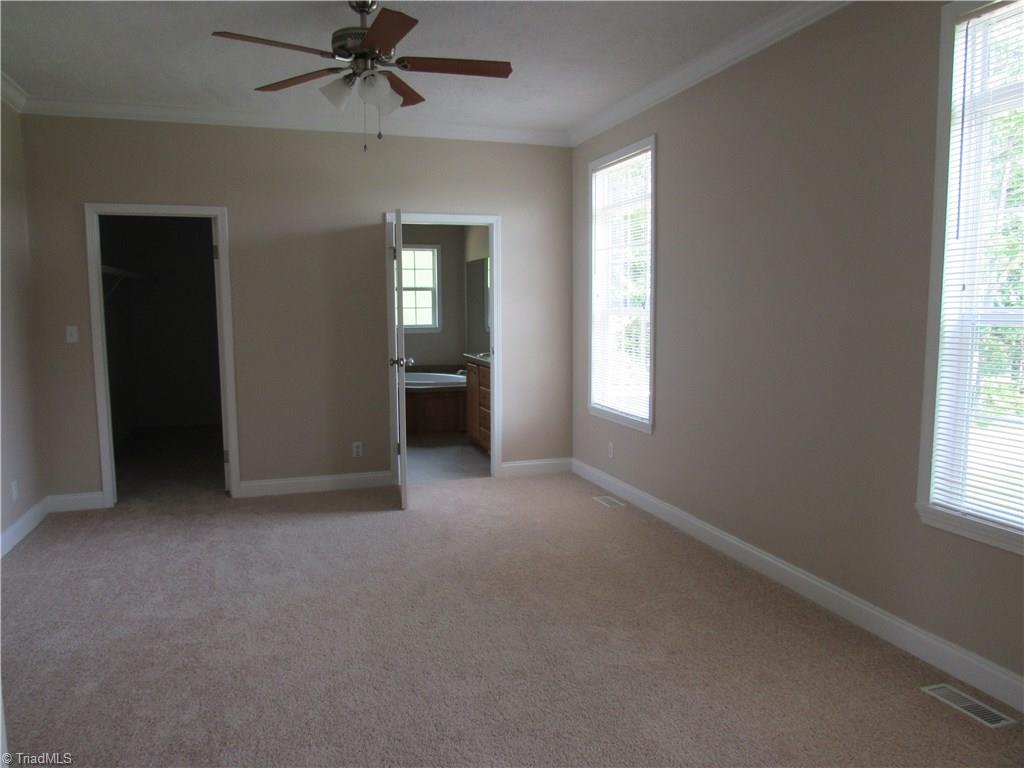 1015 Gordon Rd, Pinnacle, NC 27043 photo 12