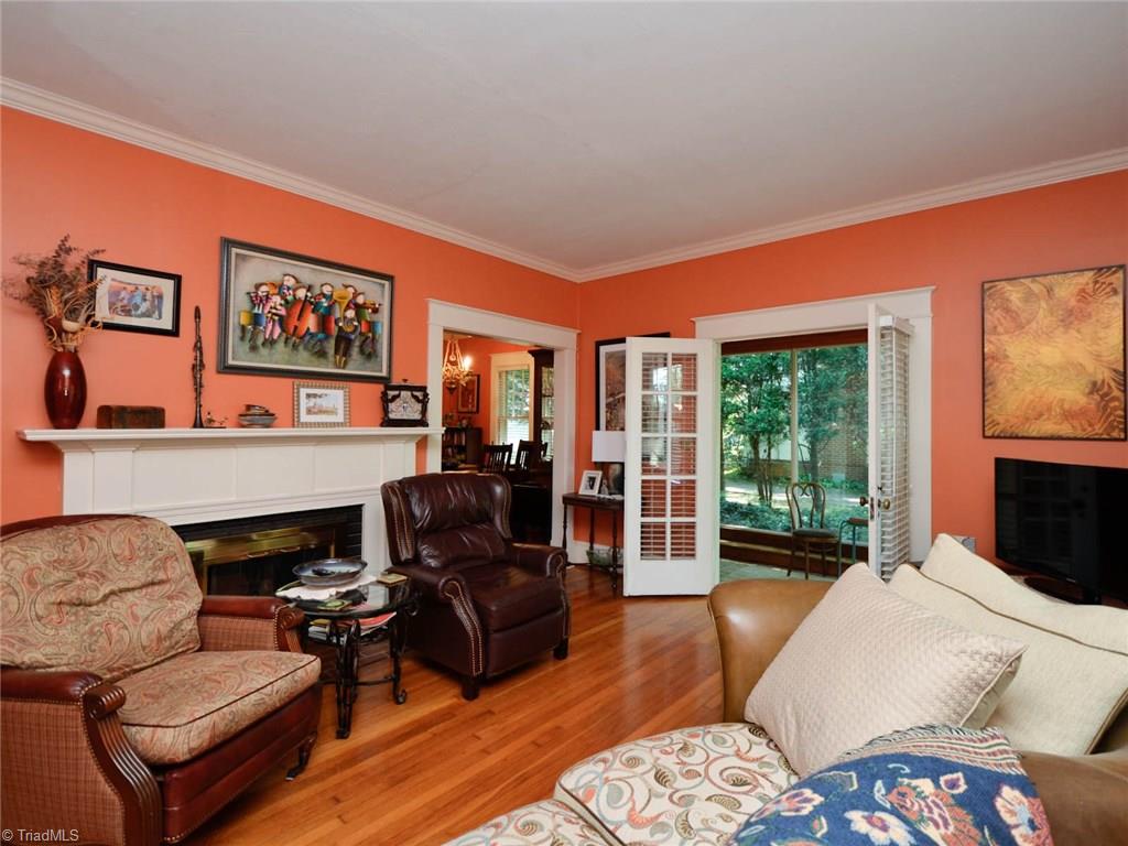 708 Sunset Dr, High Point, NC 27262 photo 4