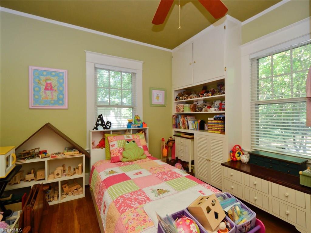 708 Sunset Dr, High Point, NC 27262 photo 17