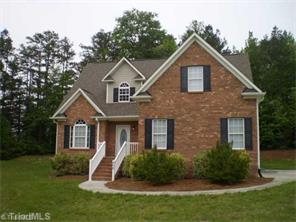 406 Ada Ln, Clemmons, NC 27012 photo 1