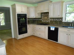 3668 Tanglebrook Trl, Clemmons, NC 27012 photo 11