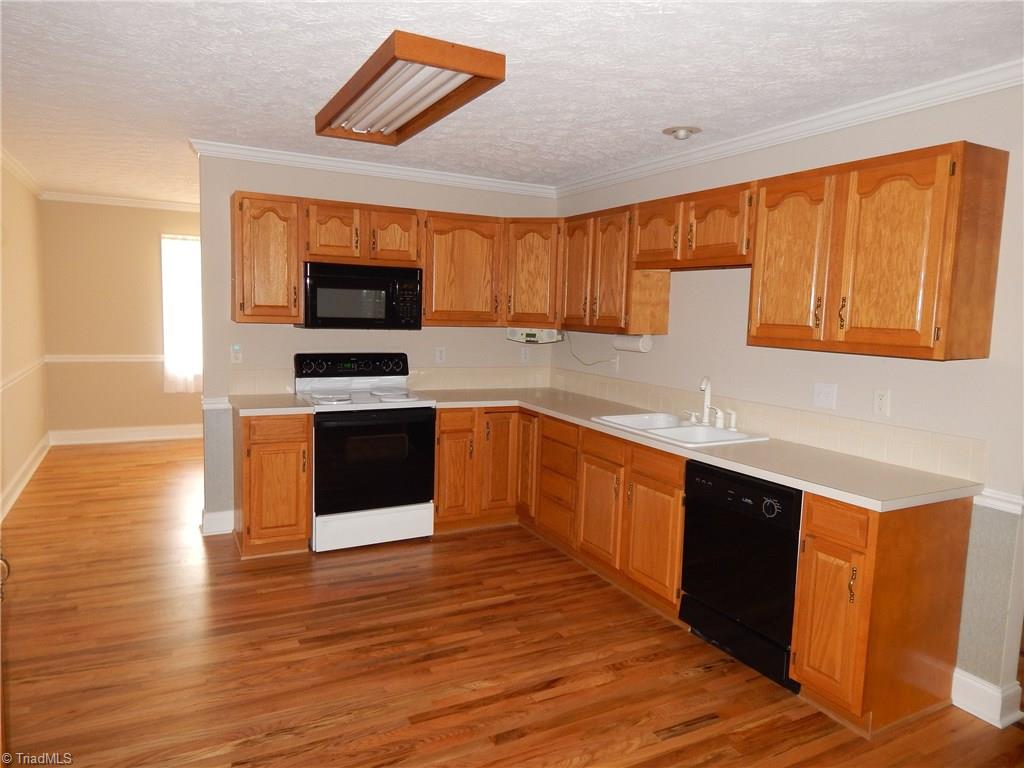 501 Brown Rd, King, NC 27021 photo 7