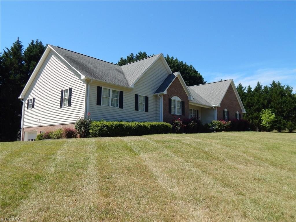 501 Brown Rd, King, NC 27021 photo 1