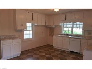 807 Vail Ave, High Point, NC 27260 photo 8