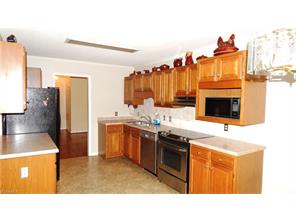 4082 Village Dr, Trinity, NC 27370 photo 7