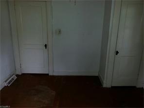 719 E Fairfield Rd, High Point, NC 27263 photo 4