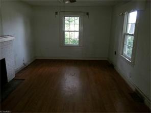 719 E Fairfield Rd, High Point, NC 27263 photo 3