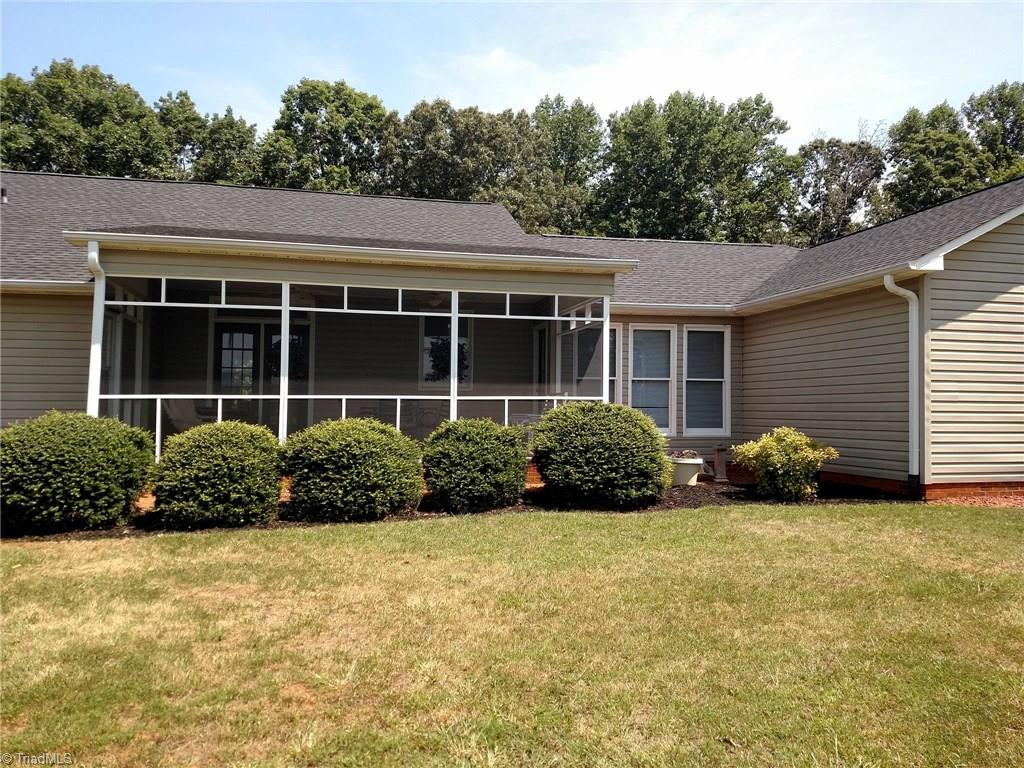 785 Carson Rd, Pilot Mountain, NC 27041 photo 10