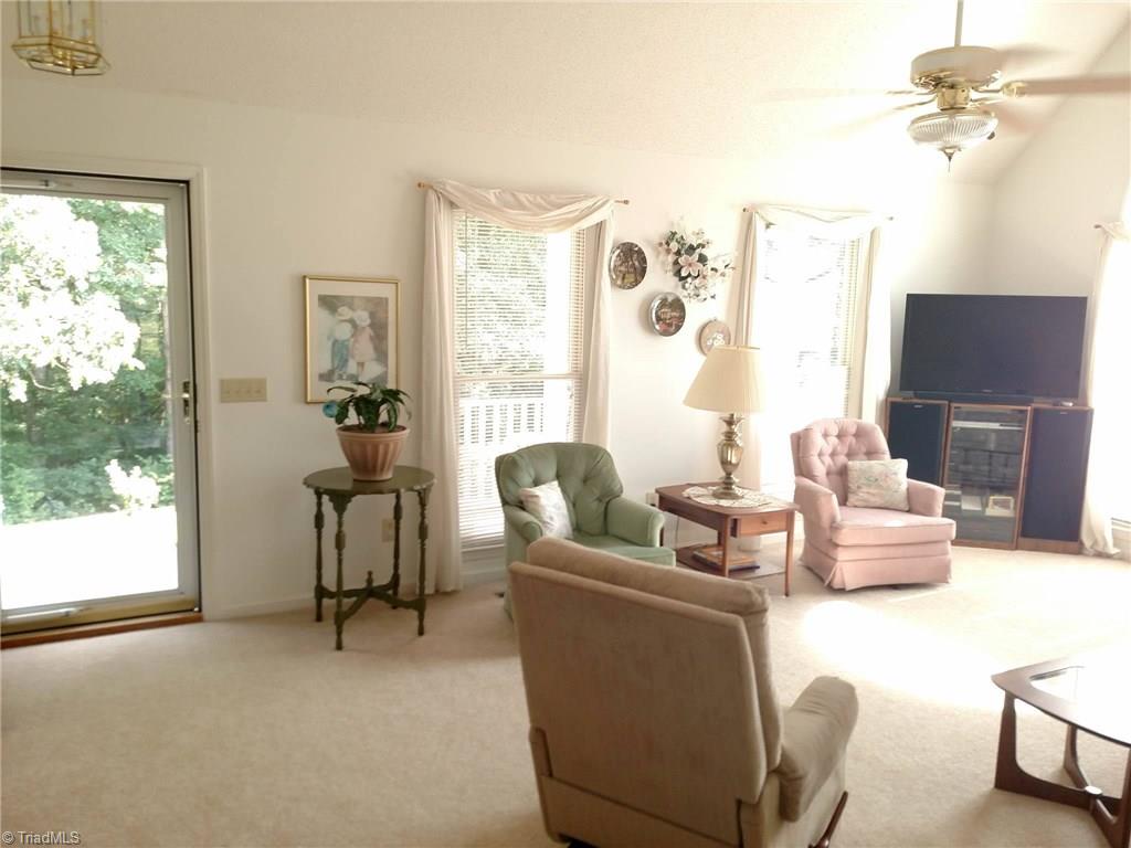 785 Carson Rd, Pilot Mountain, NC 27041 photo 17