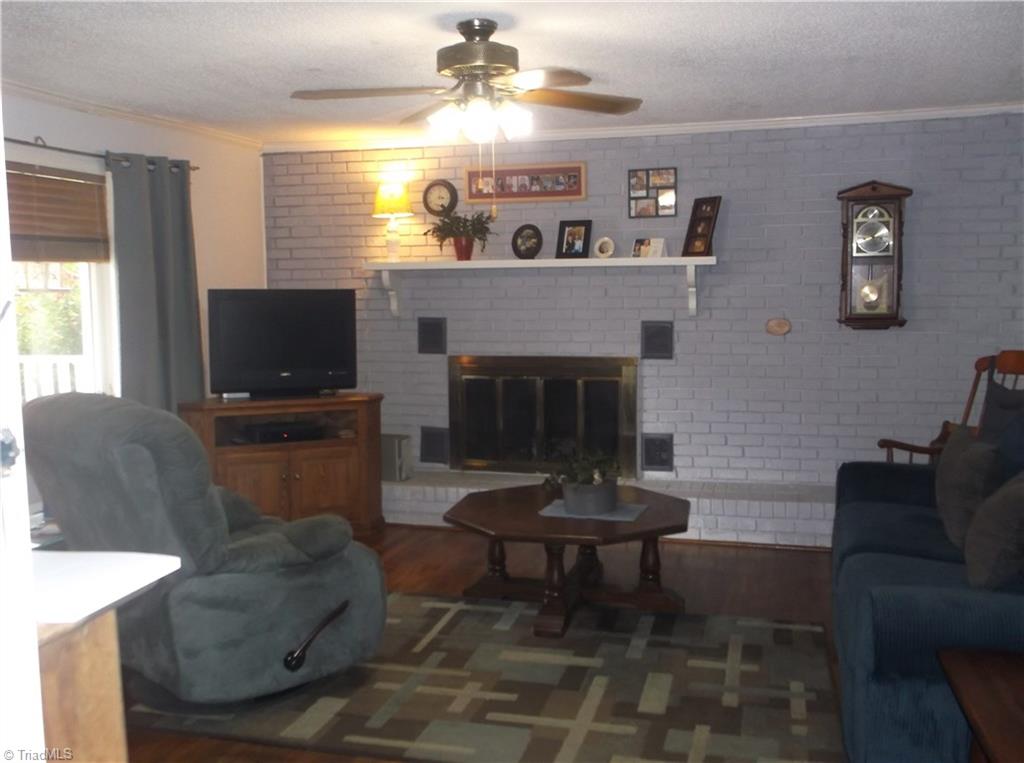 224 Maple St, King, NC 27021 photo 9