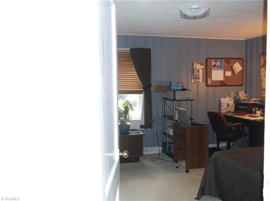 224 Maple St, King, NC 27021 photo 15