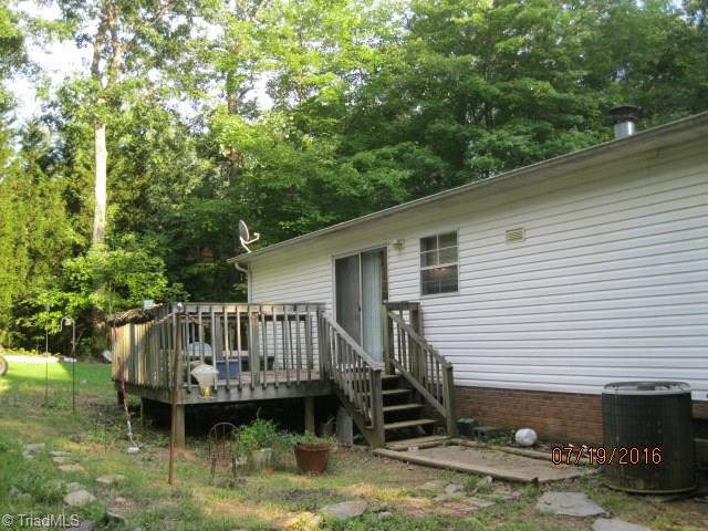 1566 Hunters Woods Dr, Trinity, NC 27370 photo 14