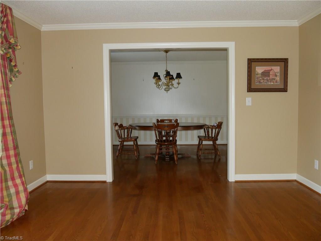 275 Parkview Cir, Pinnacle, NC 27043 photo 10
