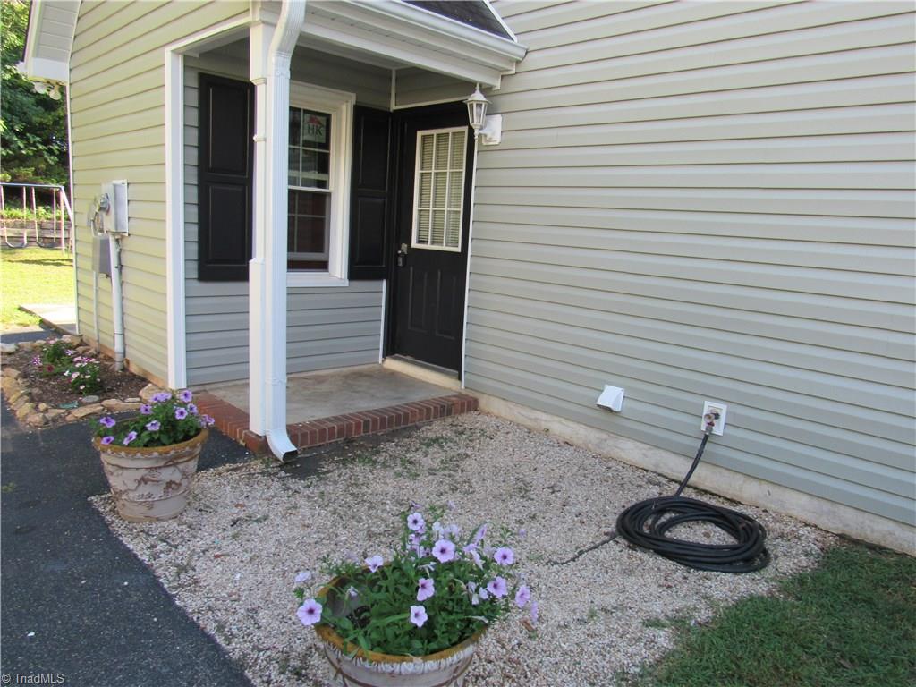 231 Winfield Dr, King, NC 27021 photo 7