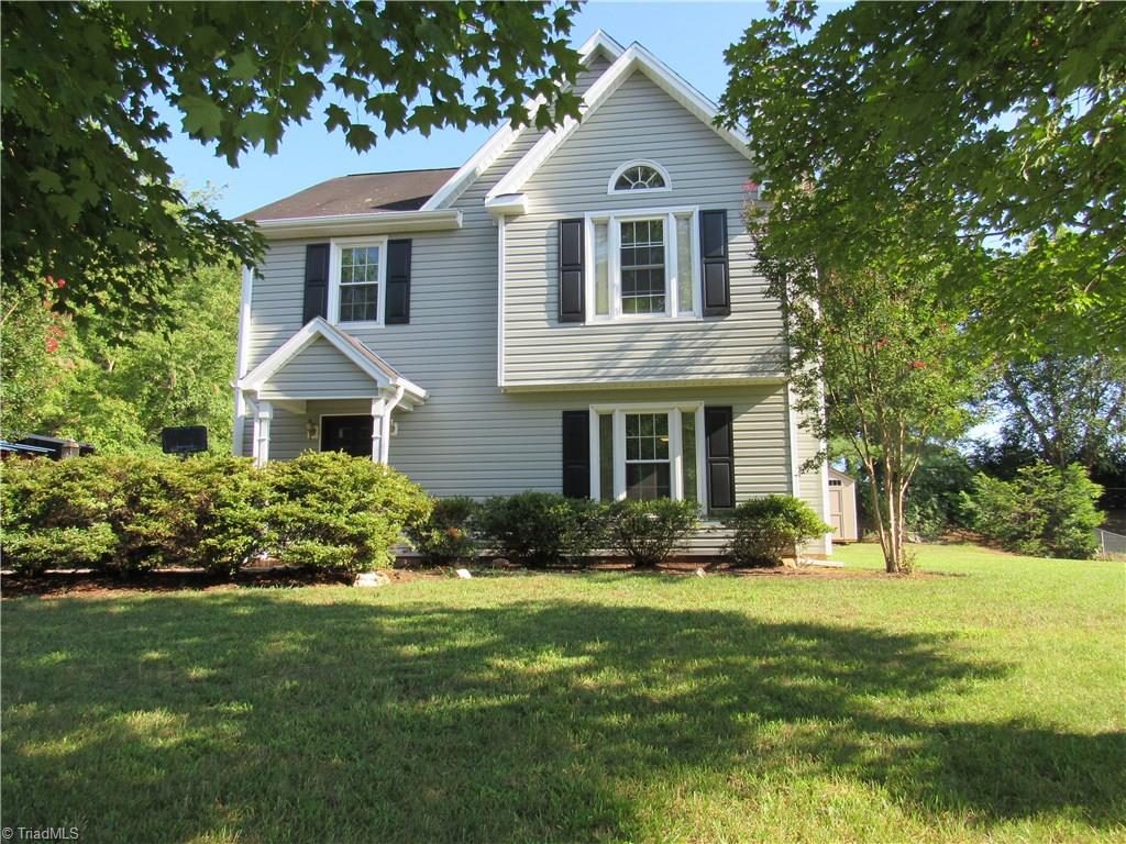 231 Winfield Dr, King, NC 27021 photo 4