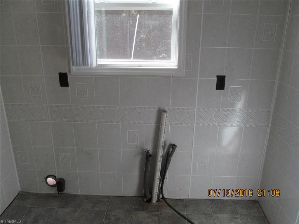 2188 Old Greensboro Rd, Thomasville, NC 27360 photo 25