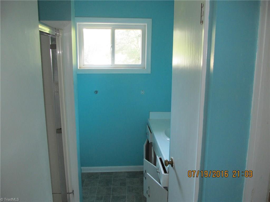2188 Old Greensboro Rd, Thomasville, NC 27360 photo 20