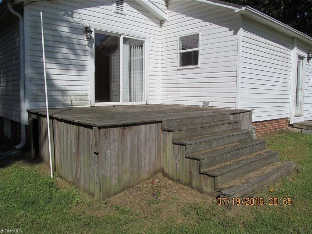 2188 Old Greensboro Rd, Thomasville, NC 27360 photo 8