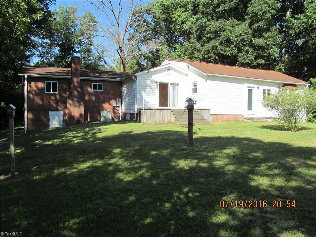 2188 Old Greensboro Rd, Thomasville, NC 27360 photo 6