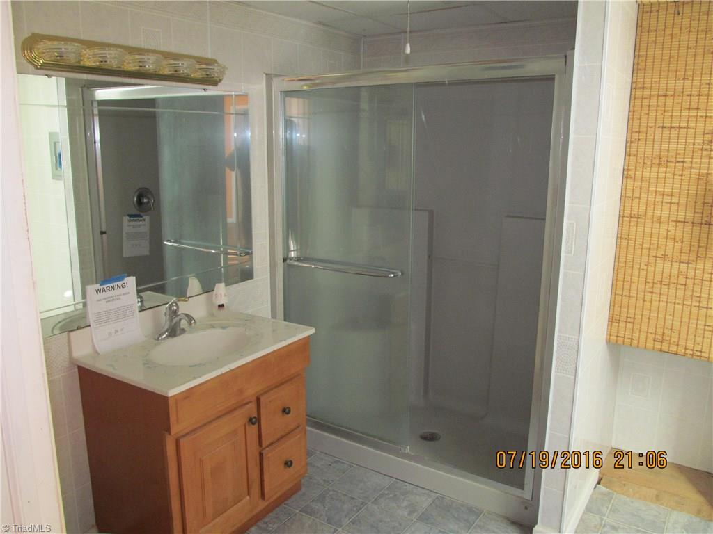 2188 Old Greensboro Rd, Thomasville, NC 27360 photo 24