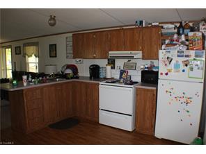 2112 Haystack Rd, Mount Airy, NC 27030 photo 7